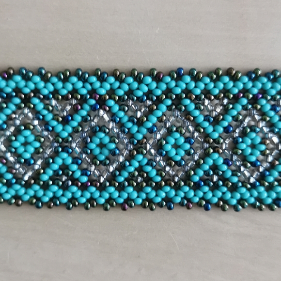 #39~Handmade beaded bracelet. New - Picture 2 of 3